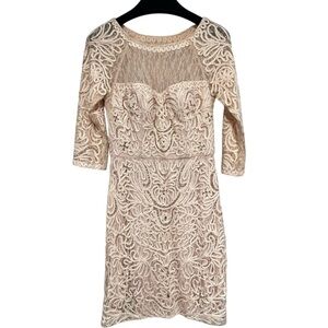 SUE WONG Nocturne Beige Lace Beaded Sheer Yoke Lined Evening Dress Size 6